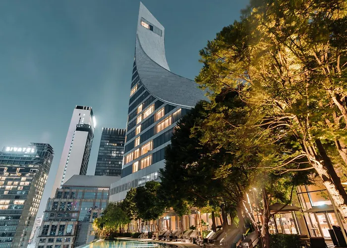 Park Hyatt 5*